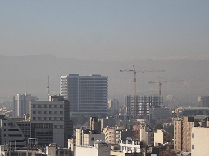 هوای هشت منطقه کلانشهر مشهد آلوده است