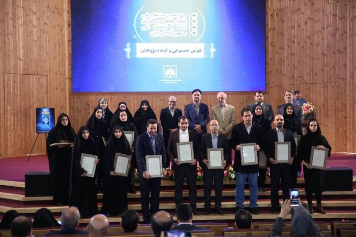 برگزیدگان چهاردهمین جشنواره ملی پژوهش و فناوری معرفی و تجلیل شدند 5 برگزیدگان چهاردهمین جشنواره ملّی پژوهش و فناوری معرفی و تجلیل شدند