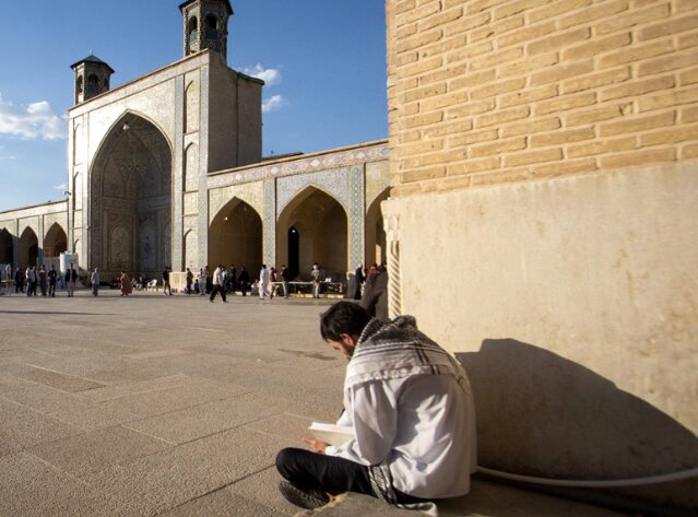 ۱۹۰ مسجد فارس مهیای معتکفان رجبیه؛ زمانی برای عمقبخشی به بینشها