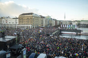 ده‌ها هزار نفر در آلمان علیه جناح راست افراطی تظاهرات کردند