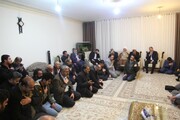 امشب در منزل «شهید حاج صادق امیدزاده» میهمانی بود
