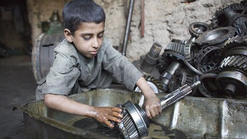 انسداد مبانی بازماندگی از تحصیل در استان کرمانشاه نیازمند همکاری دستگاه‌های اجرای است