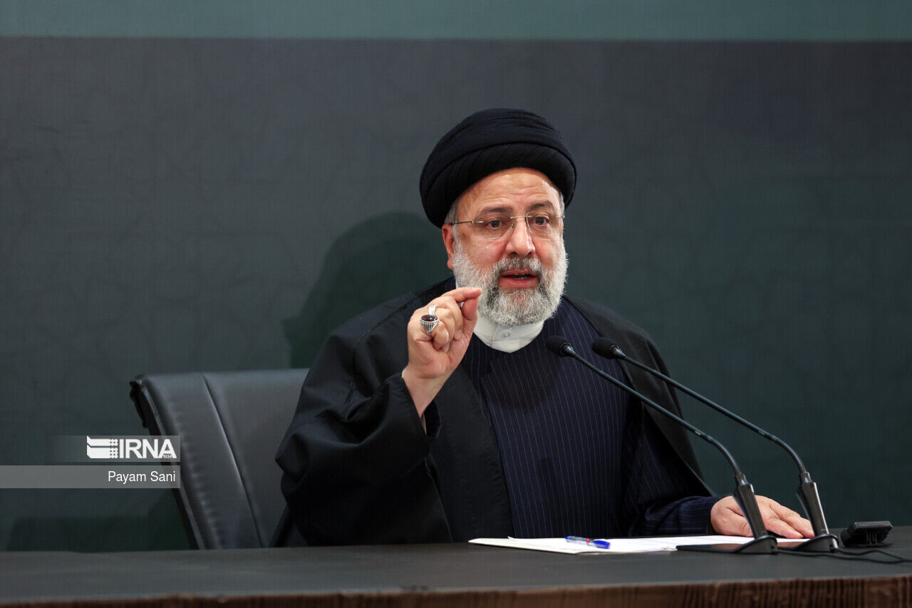 Reisi: İslam Cumhuriyeti, Siyonist Rejimin İşlediği Suçları Cevapsız Bırakmayacak