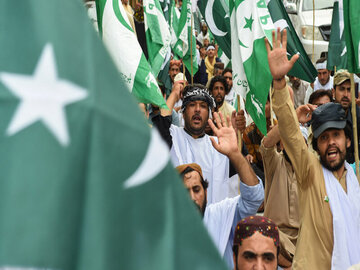 تشدید خشونت و سوء قصد به جان نامزدهای انتخاباتی در پاکستان