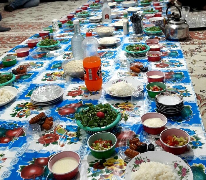 خالهها و عمهها؛ گشتم نبود نَگَرد نیست