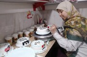 کارآفرینی دختر مرزنشین گلستانی با پخت کیک کارتونی