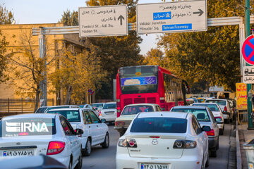 سرریز بار ترافیکی شهر قزوین تنها در ۲ کیلومتر مربع