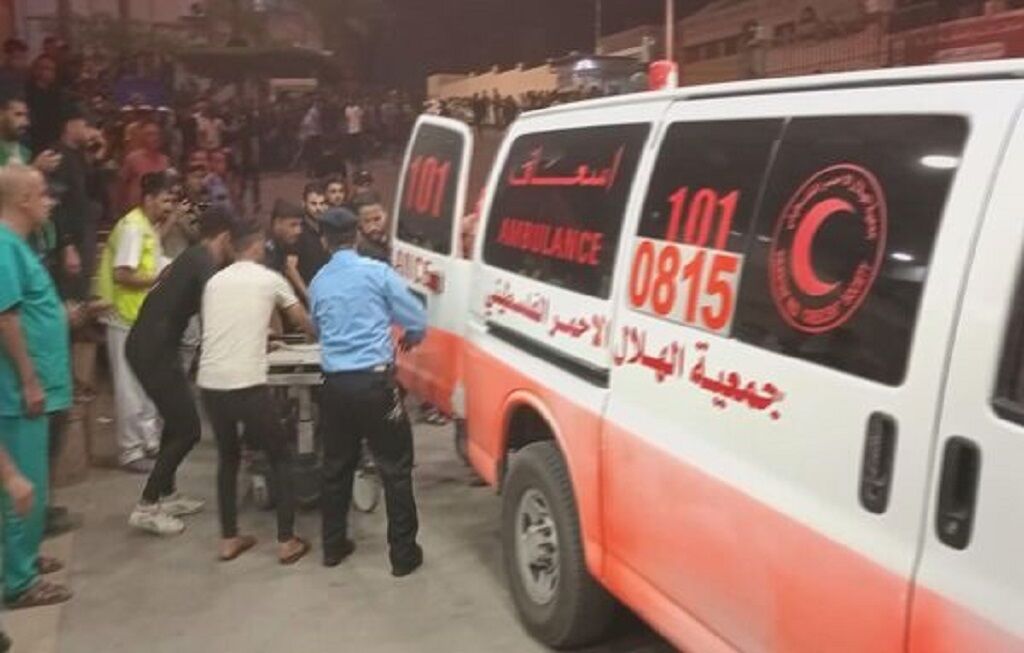انتقال ۲۰ شهید بمباران غرب خان یونس به مجتمع پزشکی ناصر در جنوب نوار غزه
