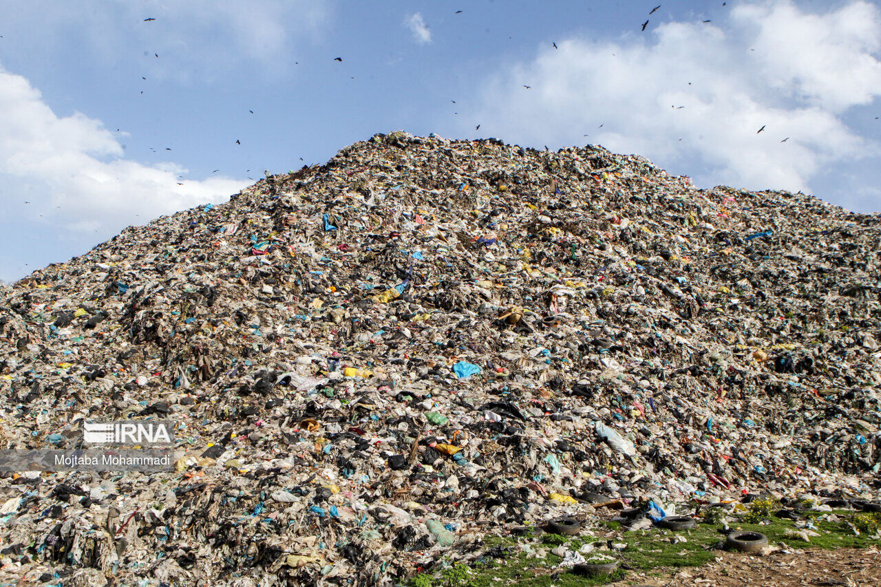 پایان خوش‌نشینی کوه زباله در قائمشهر