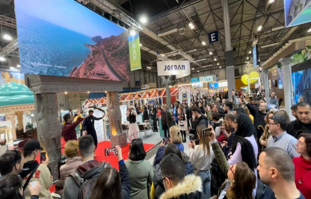 Presentación de espectáculos rituales de las etnias iraníes en la feria FITUR 2024