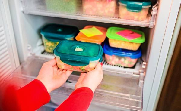 انجماد مواد غذایی چگونه بر ارزش غذایی آنها اثر میگذارد؟