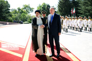 El presidente turco recibe oficialmente a su homólogo iraní