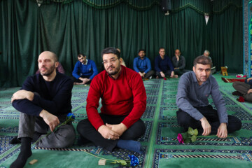 برگزاری مراسم میلاد حضرت علی (ع) و بزرگداشت مقام پدر در ایرنا