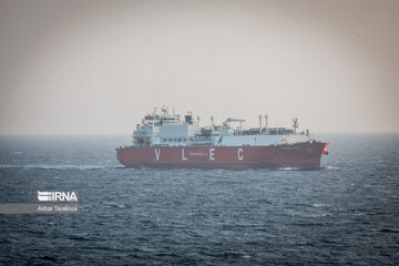 Deux navires battant pavillon américain ont quitté aujourd'hui le détroit de Bab al-Mandab