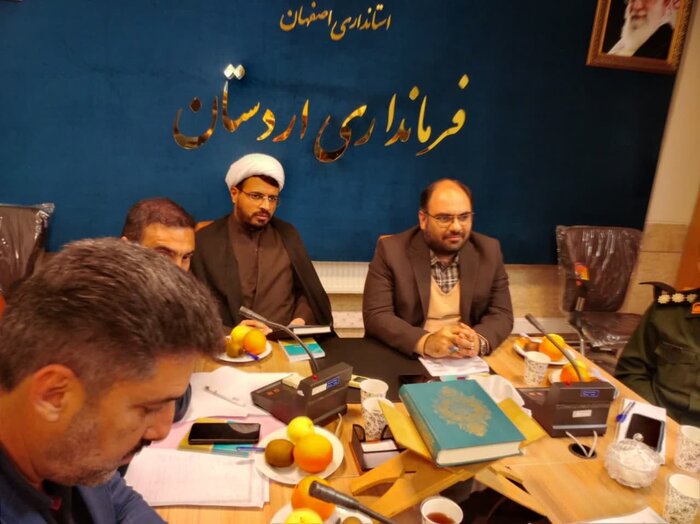 فرماندار اردستان: رسانه  در ایجاد شور انتخاباتی در جامعه تاثیرگذار است