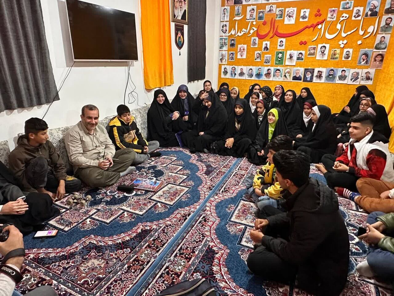 استاندار کرمانشاه: رسیدگی به مشکلات محلات کم برخوردار در دستور کار است