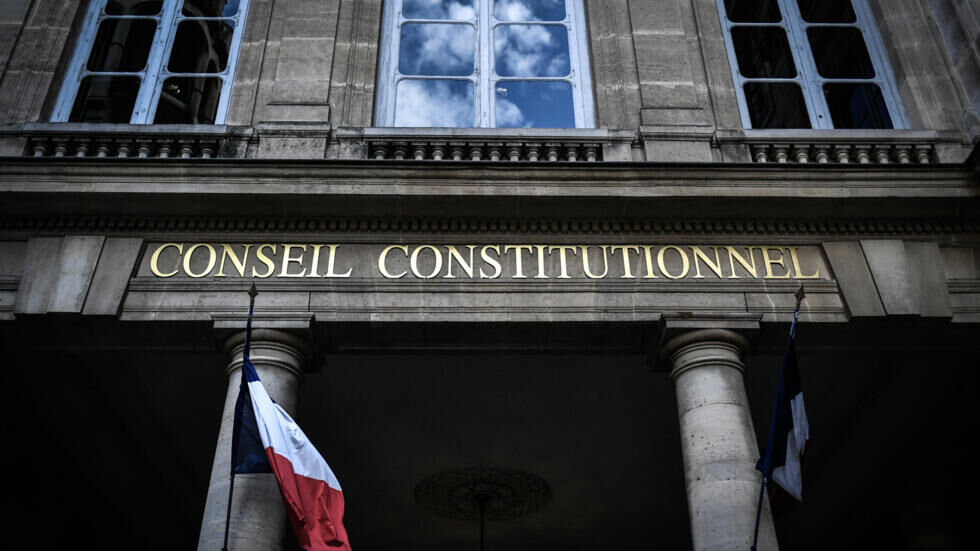 شورای قانون اساسی فرانسه اقدامات سختگیرانه علیه مهاجران را لغو کرد