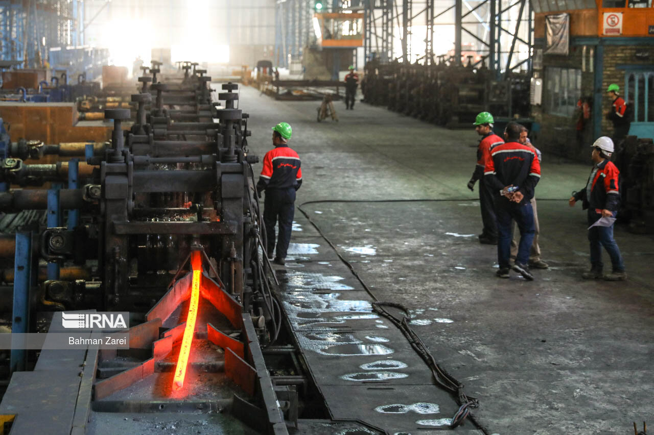 تولید سالیانه فولاد خام ایران از مرز ۳۱ میلیون هزار تُن گذشت