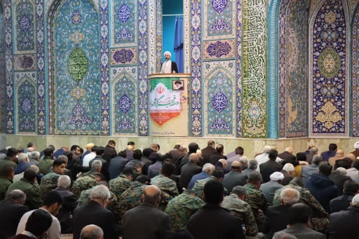 انقلاب امام خمینی (ره) امتداد مسیر انبیای الهی است