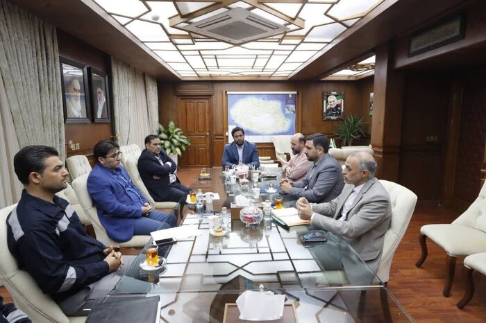 آغاز نشستهای مشترک برای حل مشکلات آب و برق کیش/ از فرسودگی تجهیزات تا کمبود تولید! 2 170891469