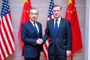 وزارت خارجه چین: پکن و واشنگتن روابط استراتژیک خود را حفظ می‌کنند