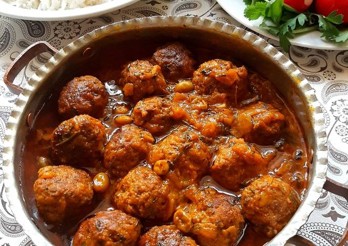 طرز تهیه قرمزه نخودچی به روش اصیل اصفهانی