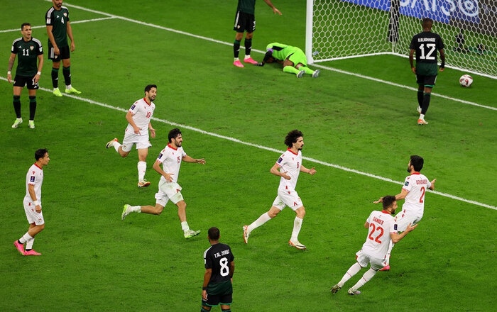 تاجیکستان شگفتیساز شد/ بازگشت امارات و بنتو به خانه