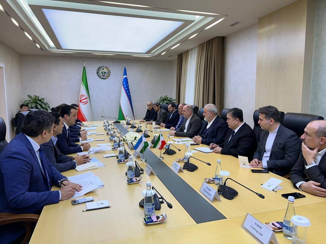 وزير الصناعة الايراني يلتقي وزيري الصناعة والطاقة الأوزبكيين