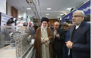رهبر انقلاب از نمایشگاه توانمندی‌های تولید ایرانی بازدید کردند