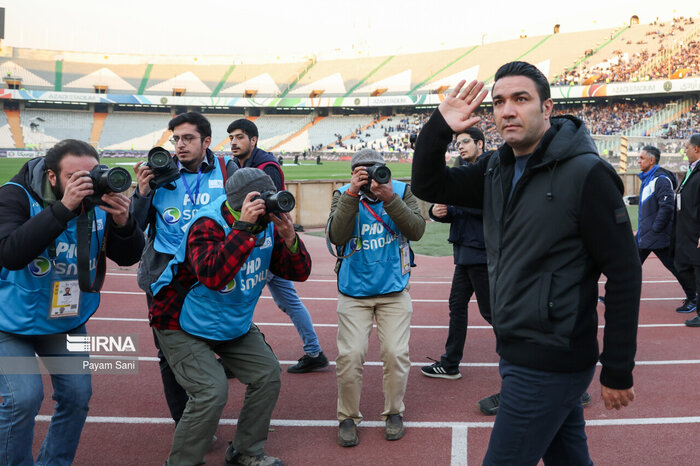 نکونام: میخواهند سر ما را ببرند/ نامه گرفتند تا اخراجم کنند