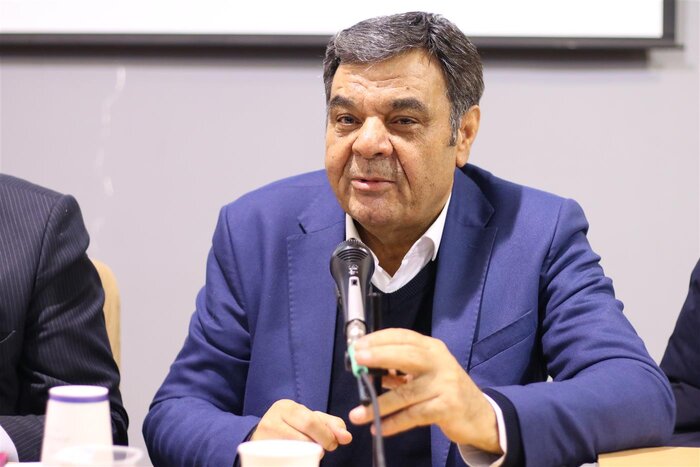 نبود مدیریت واحد مرزی موجب خواب سرمایه تجار و بازرگانان در گمرک میشود