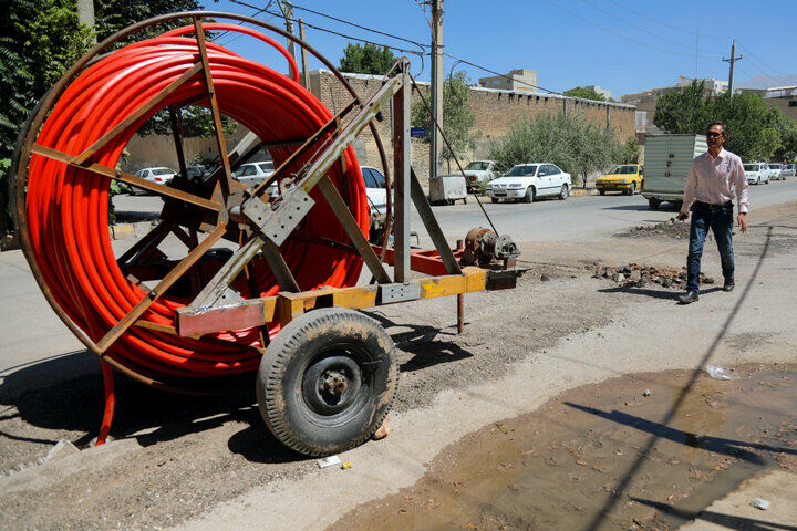 بهرهمندی یک میلیون خانوار خوزستان از شبکه فیبرنوری تا پایان برنامه هفتم توسعه بهرهمندی یک میلیون خانوار خوزستان از شبکه فیبرنوری تا پایان برنامه هفتم توسعه