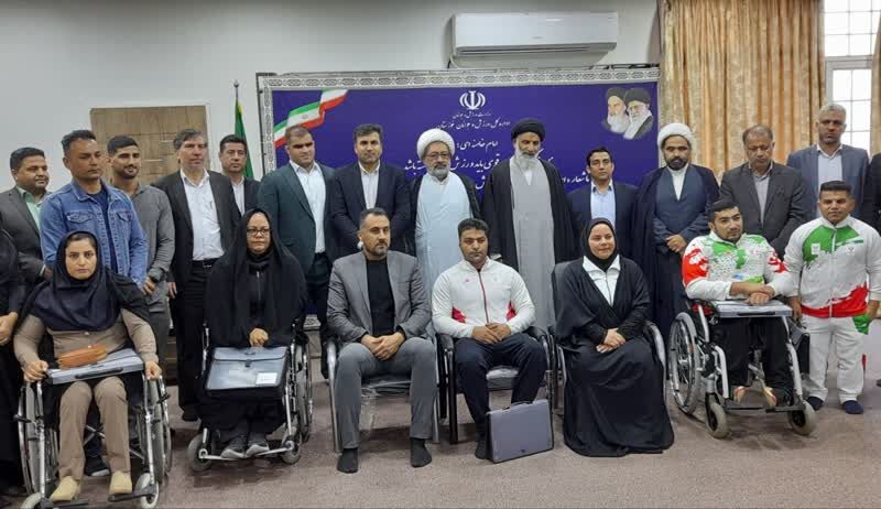 اهدای هدایای رهبری به مدال‌آوران خوزستانی بازی‌های آسیایی و پاراآسیایی + فیلم
