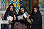 ذوق و شوق رای اولی‌های یزد برای حضور در انتخابات+فیلم