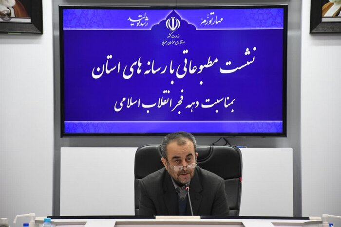 افتتاح و کلنگزنی ۹۱۴ پروژه خراسان جنوبی در دهه فجر