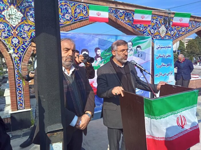 استاندار مازندران: انقلاب اسلامی با جانفشانی شهدا به پیروزی رسید