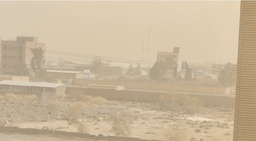 فیلم| شهر کرمان ساعتی پس از طوفان با سرعت ۱۰۰ کیلومتر در ساعت
