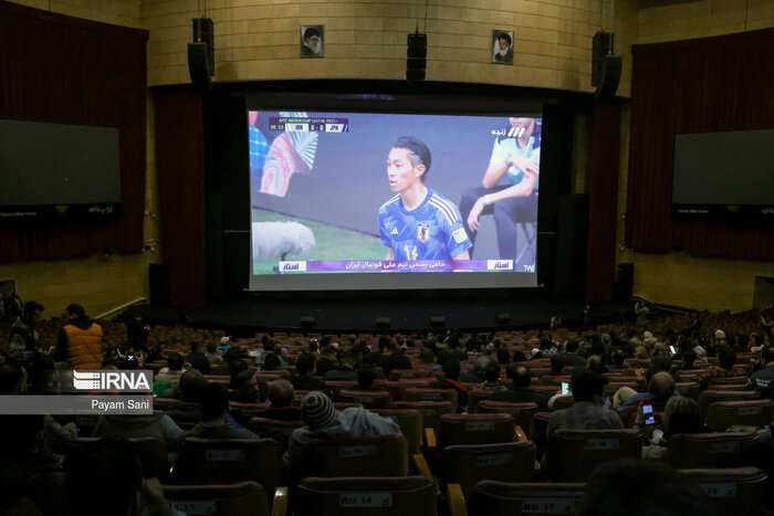 متفاوت‌ترین اکران جشنواره فیلم فجر با حال و هوای فوتبال در برج میلاد