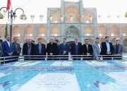 وزیر ورزش به شهدای گمنام میدان امیر چقماق یزد ادای احترام کرد+فیلم