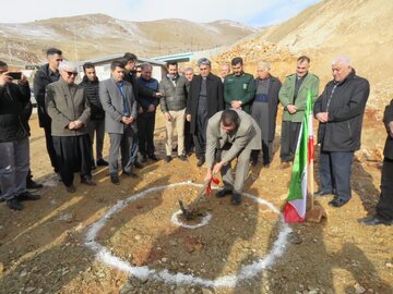 عملیات اجرایی پروژه گردشگری در مهاباد آغاز شد