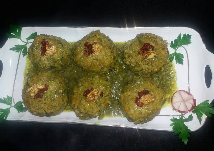 طرز تهیه کوفته سبزی به سبک سنتی