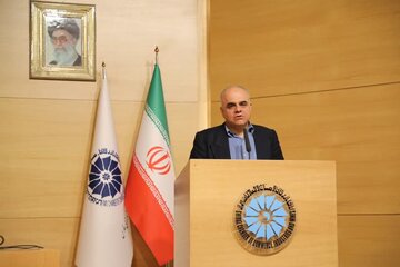 رییس اتاق بازرگانی فارس: کارگروه رفع مشکلات حوزه معدن در استان تشکیل شود