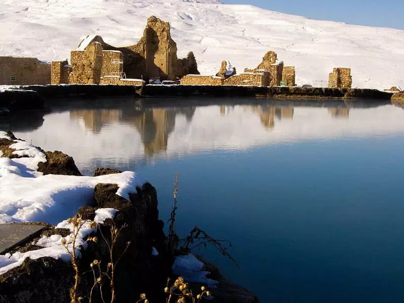 آتشکده آذرگشنسب؛ تخت سلیمان آذربایجان غربی