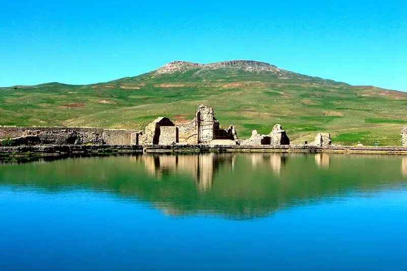 آتشکده آذرگشنسب؛ تخت سلیمان آذربایجان غربی