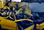 کمربندی شیراز باز حادثه آفرید/تصادف کامیون با تاکسی ۲ کشته بجا گذاشت