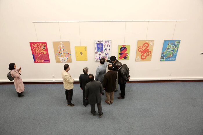 پوسترهای ادوار جشنوارههای فجر به نمایش گذاشته شد