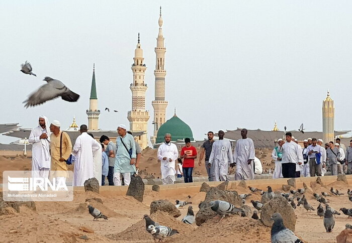 دیار گنجیه فرهنگ‌ها در سالروز بعثت نور غرق در شادی است