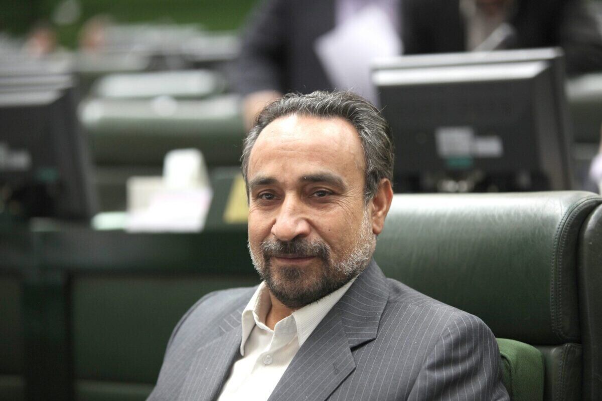 Former Iran MP dies at age of 69