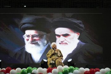 جشن بزرگ عید مبعث و پیروزی انقلاب اسلامی در شمیرانات برگزار شد