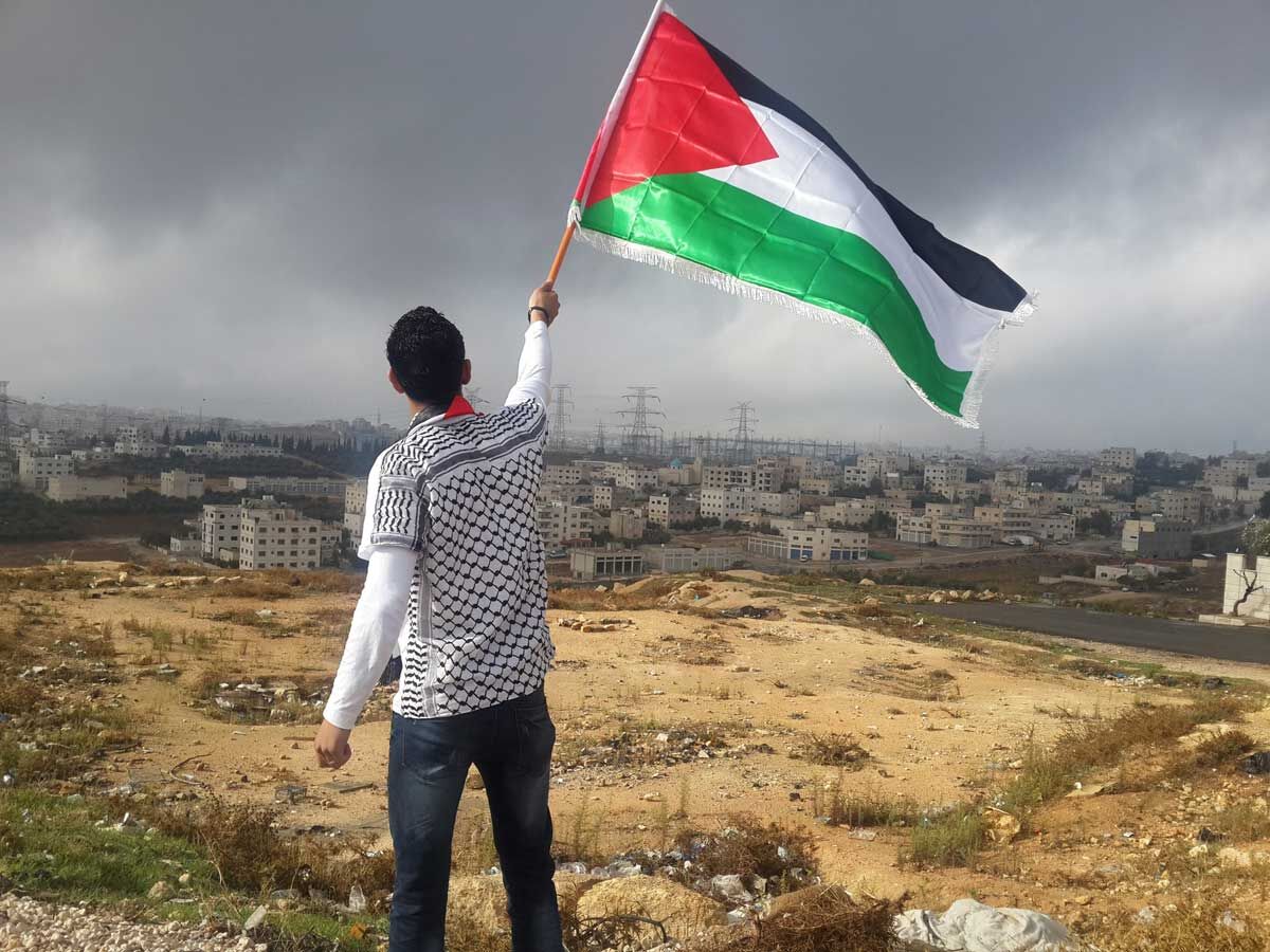 "اے غزہ والو، ہمارا کپ تمھارے نام!" ایشین فٹبال کپ کے فائنل میچ سے قبل اردنی شائقین کا نعرہ